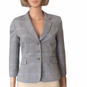 Tahari plaid lightweight blazer size 4P